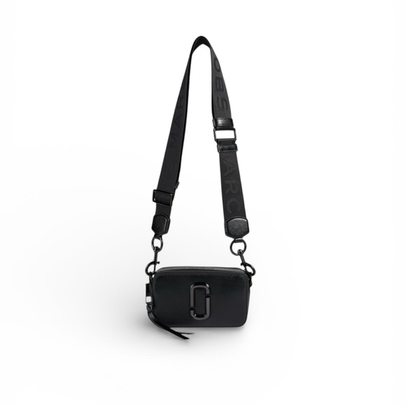 MARC JACOBS The Snapshot Coated Leather Bag in black - Picture 2 of 8
